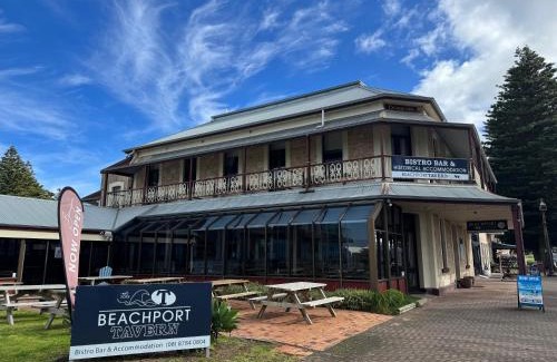 Rivoli Bay Hotel | Bompas At Beachport