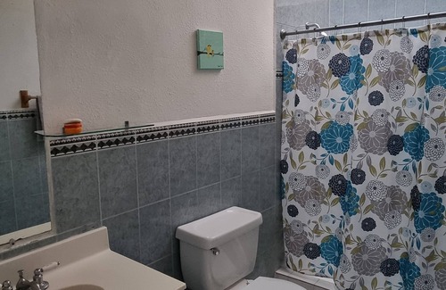 Juarez Municipality House | Bonanza casa de huespedes a 5 minutos del consulado