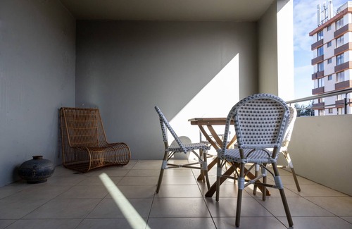Bondi Apartment | Bondi Beach Lifestyle Living w Pool and Parking