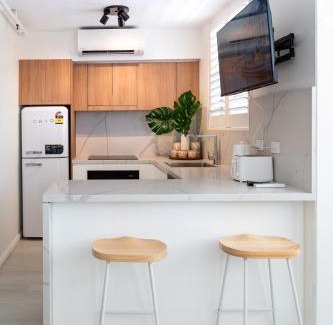 Bondi Apartment | Bondi Beach Ocean View Rooftop Pool