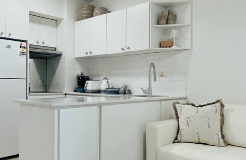 Bondi Beach Apartment | Bondi Beach Waves 2 Beachfront Apartment
