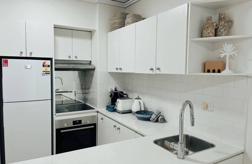 Bondi Beach Apartment | Bondi Beach Waves 2 Beachfront Apartment
