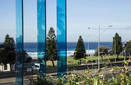 Bondi Beach Apartment | Bondi Luxury Apartment | Views | Parking