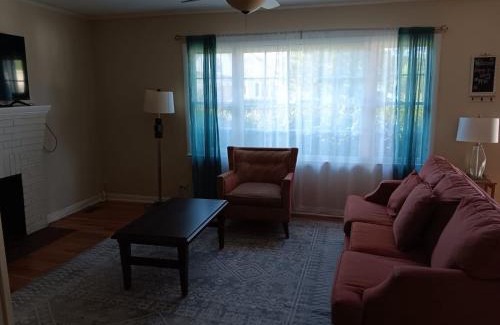 Huntsville House | Bonita Bungalow