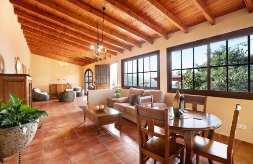 La Vera House | Bonita Casa