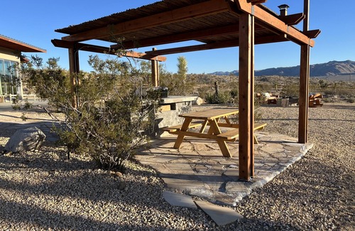 Yucca Valley House | Bonita Ranch-Beautiful two bedroom home with fantastic views!