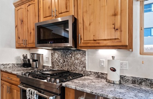 Northeast Santa Fe House | Bonita - Spacious Home, Walk to the Plaza