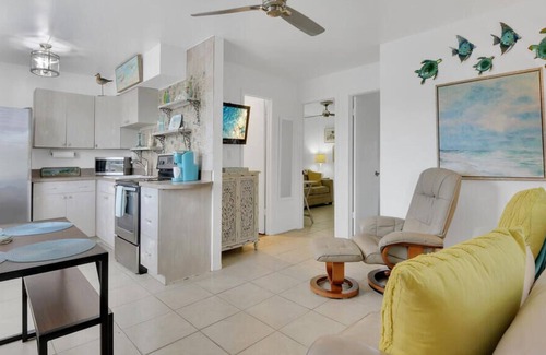 Bonita Springs Cottage | Bonita Springs Beach Escape unit 83
