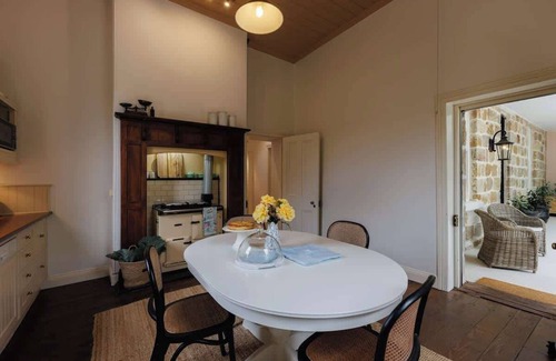 Little Hartley House | Bonnie Blink - Historic 1874 Home with Bush Views