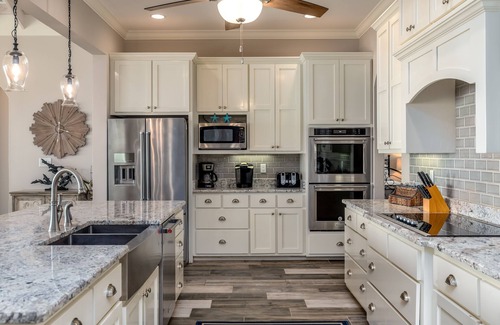 Audubon Place House | Bonnie Blue | Autumn Escape Awaits-book today