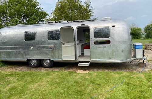 Bury St Edmunds House | Bonnie the Airstream - Country Retreat