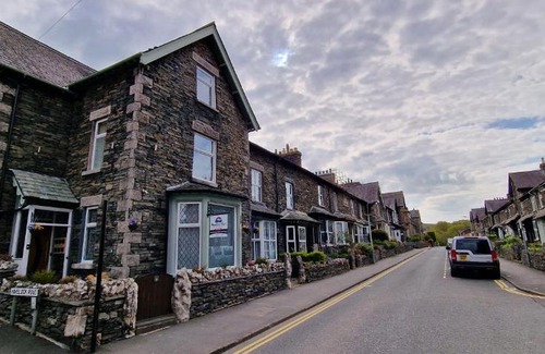 Windermere Hotel | Bonny Brae House by Woodland Park
