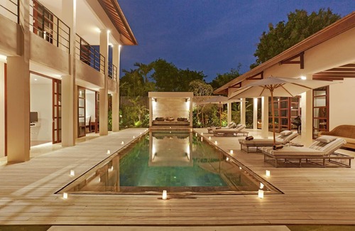 Bukit Villa | Book 2 Luxury Jimbaran Pool Villas