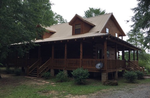 Panola Cabin | BOOK 4 ALABAMA FOOTBALL GAMES/AMAZING TWO STORY LOG CABIN/NEAR TOMBIGBEE RIVER