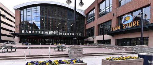 Chatham-Arch Apartment | Book 7 Apts Together - Near Lucas Oil Stadium