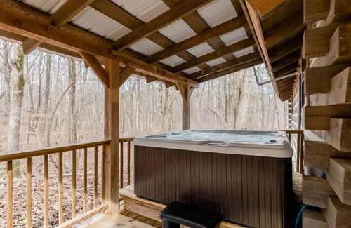 Mentone House | Book Fall B4 Sold Out!Pets+HotTub+New BATH+Cabin-GR8Coffee