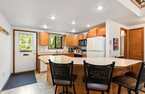 Whitefish Condo | Book for the Holidays! Home with Indoor/Outdoor Pool and Hot Tub Access!