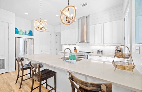 Alys Beach House | Book Now for Fall Stays! Resort Amenities! In the Heart of Seacrest Beach! 4 Adult Bikes!