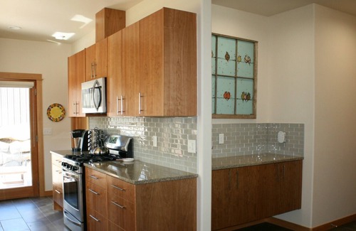 Salida House | Book NOW for FALL Colors and Events! Modern Home, Downtown Salida