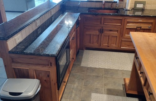 Lake Whitney House | Book now for the Holidays! Lake house for family reunions. Lots of space!