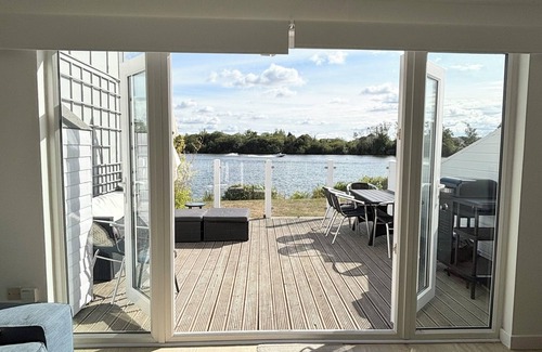 South Cerney Cottage | BOOK NOW ON LINE