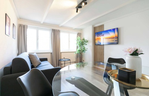 St. Gallen Apartment | book2stay 2 room apartment #1 Freudenberg up to 4 persons