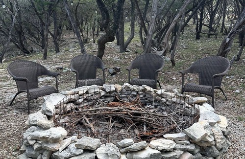 Wimberley Cottage | Booking for the Holidays. See calendar of events @hometownholidays.com/