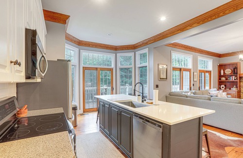 Boone House | Boone Home w/Fire Pit - Near App Ski & Sugar Mtn!
