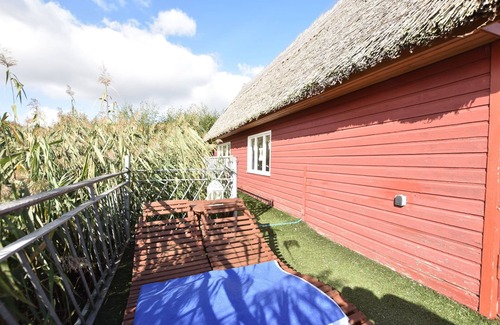 Sternberg House | Bootshaus direkt am See