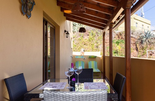 Santa Cruz de Tenerife Cottage | Bora Vacation home
