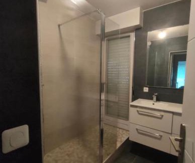 Le Port sous la Lune Apartment | Bord de Marne 20mn Paris centre et 20mn Eurodisney