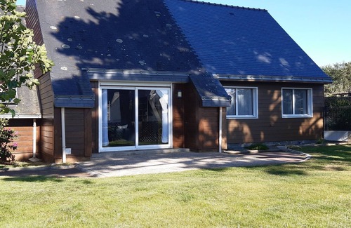 Asserac House | Bord de Mer family home