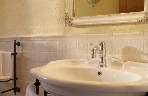 Castellina in Chianti Apartment | Borgo Di Pietrafitta Relais