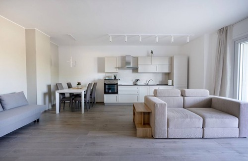 Municipio 2 Apartment | Borgo Felice 107 - Terrace Apartment +Free parking