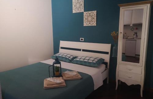 Oltretorrente Apartment | Borgo Fiore House