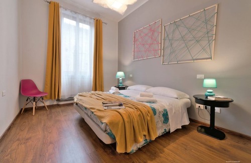 Sant' Ambrogio Apartment | Borgo in Color - Sweet Dreams in Florence