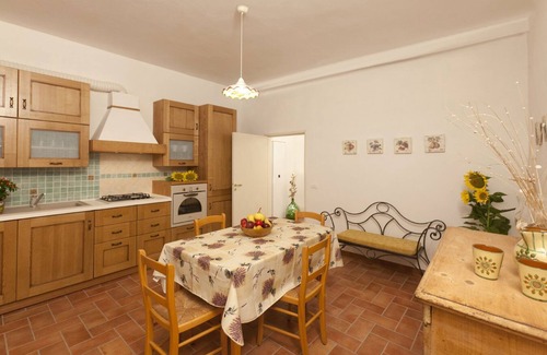 Ferretto Apartment | Borgo iris Cortona