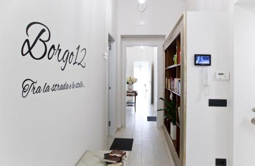 Piazza-Tralia-Pendolo Bed & Breakfast | Borgo12