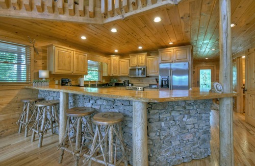 Foxfire Estates Cabin | Born In The Rockies | MTN Views | Hot Tub | Fire Pit