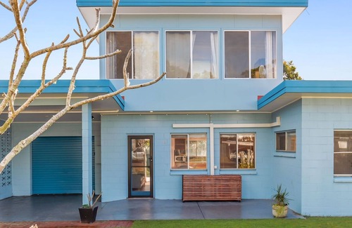 Mylestom House | Boronia Avenue, 18 - Stroll to the river, walk to the beach