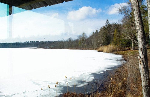 Cleveland Cabin | Borrow a Private Lake on 850 Acres and a Cozy Boathouse