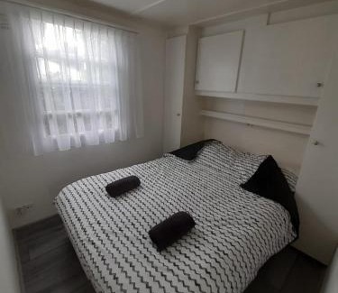 Oisterwijk Ski Chalet | Bospareltjes Luxe chalets Alleen voor recreatie