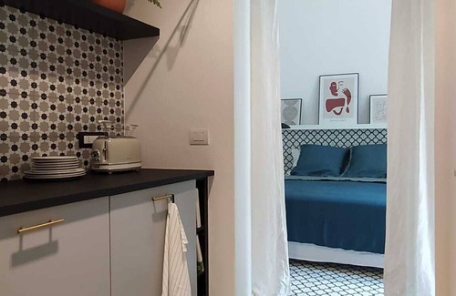 Historical Downtown Salerno Apartment | Botteghelle14 Suites - luxury suites in the historic center