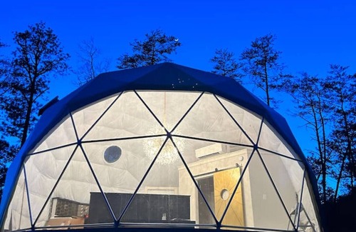 Townsend House | Boujee Bear Glamping Dome