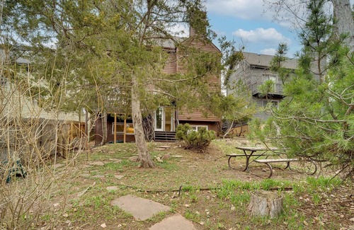 Rural North Boulder Apartment | Boulder Vacation Rental - 2 Mi to Pearl St Mall!