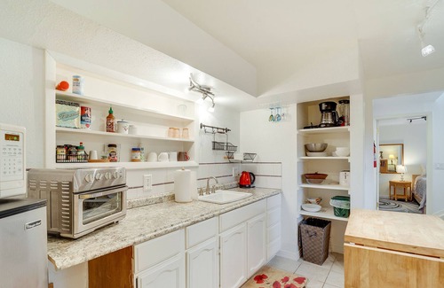 Rural North Boulder Apartment | Boulder Vacation Rental - 2 Mi to Pearl St Mall!