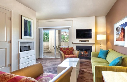 Enterprise Resort | Boulevard Resort 2bdr Queen
