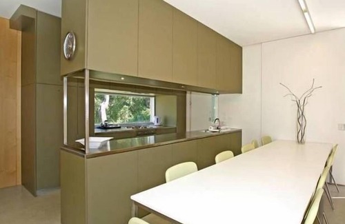 Lorne House | BOULEVARD RETREAT HOUSE - no hills ! short walk to beach and shops