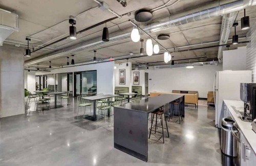 Downtown Phoenix Apartment | Boulevard Stays Highrise STU Sky Pool, Parking, Gym 22