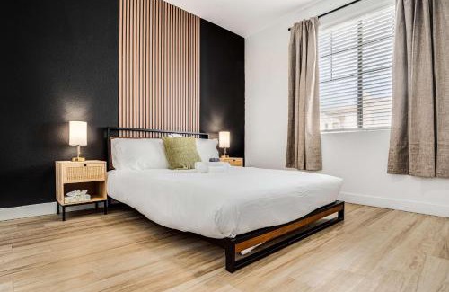 Glendale Sports and Entertainment District Apartment | Boulevard Stays Luxe 2BR by the Stadium Pool Parking Gym 10